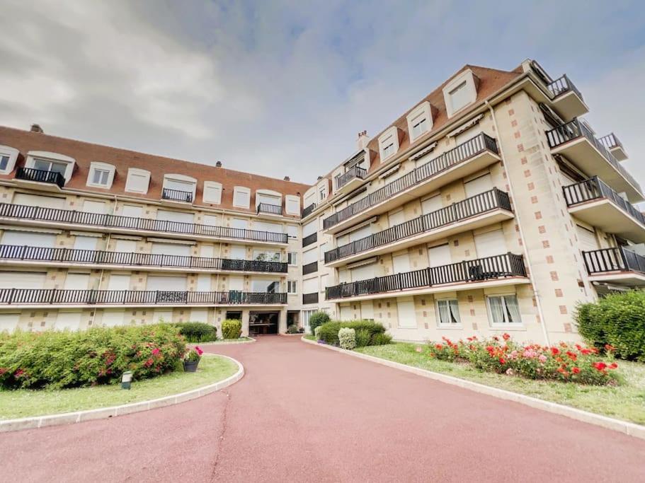 Deauville Triangle D'Or Proche Mer & Casino Aux Clefs Des Sacres Zewnętrze zdjęcie